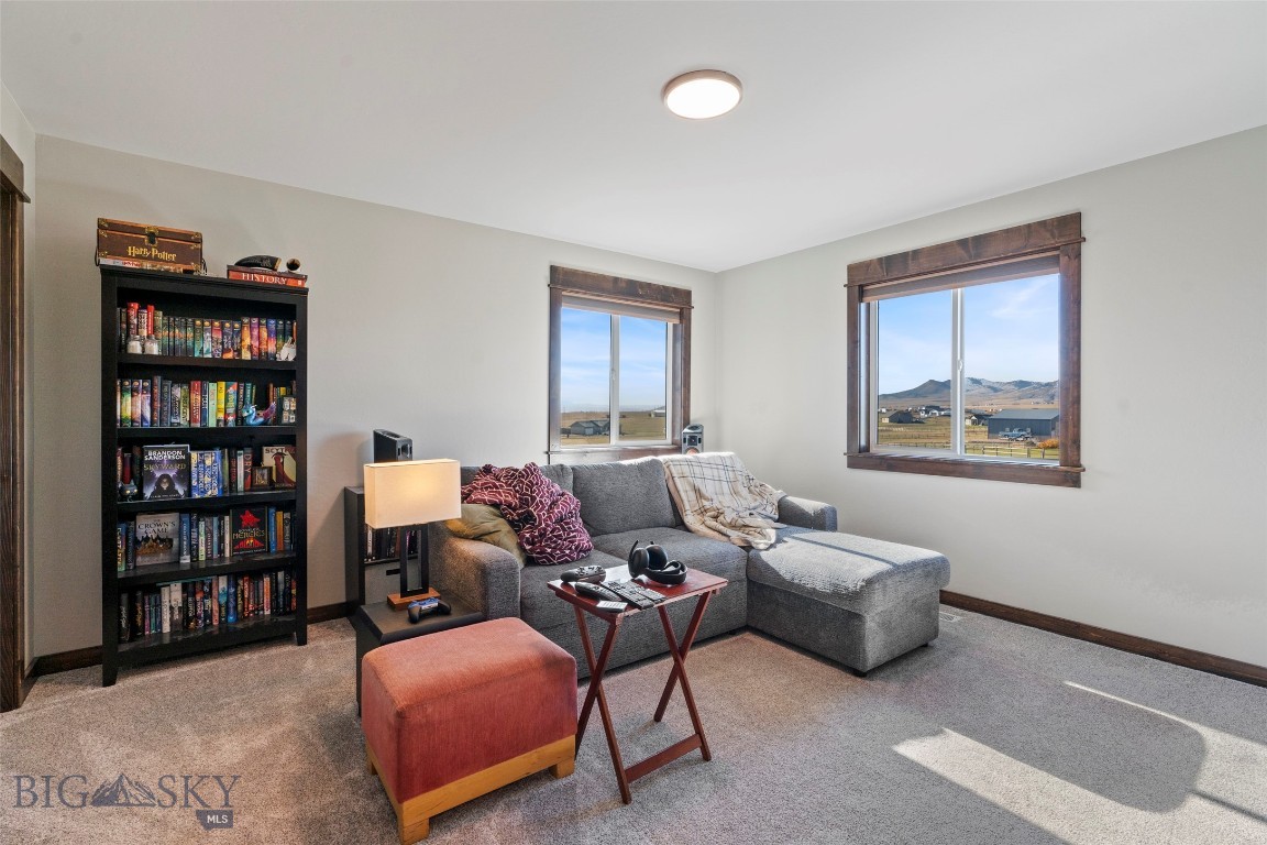 53 Starview Drive Property Photo 32