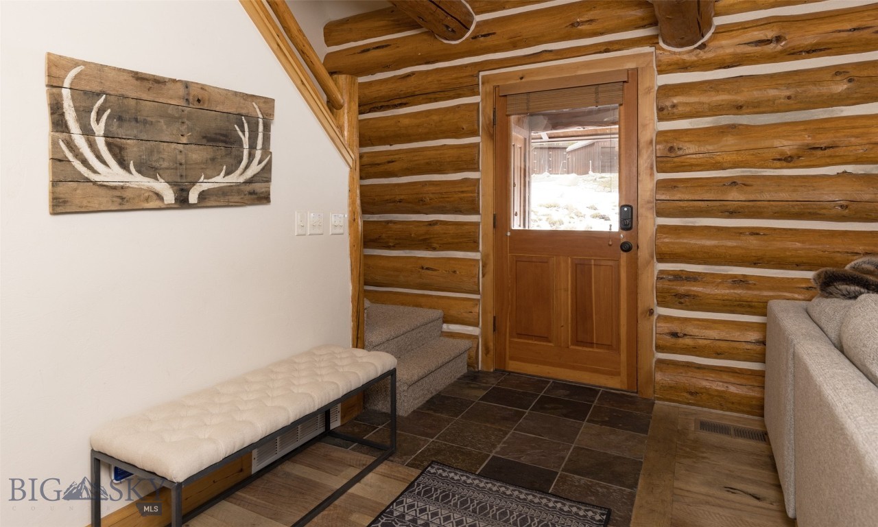 10 Red Cloud Loop Property Photo 6