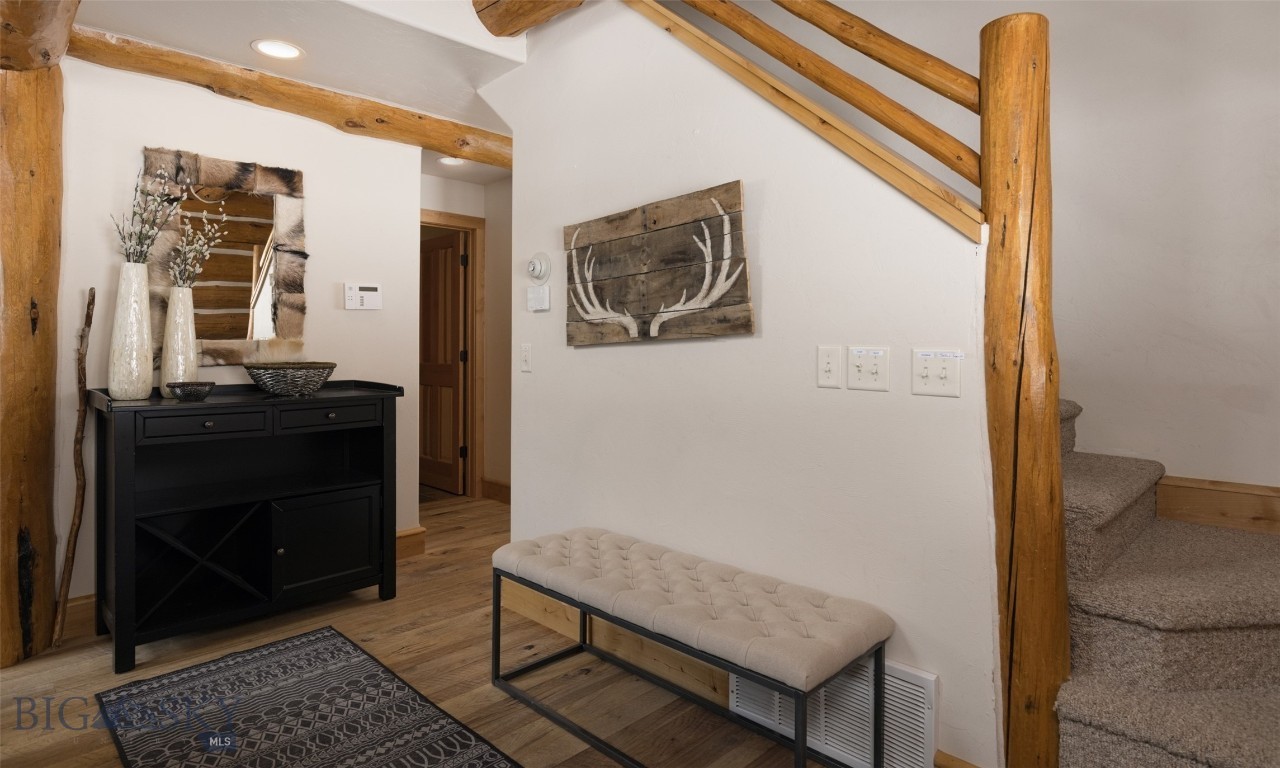 10 Red Cloud Loop Property Photo 7