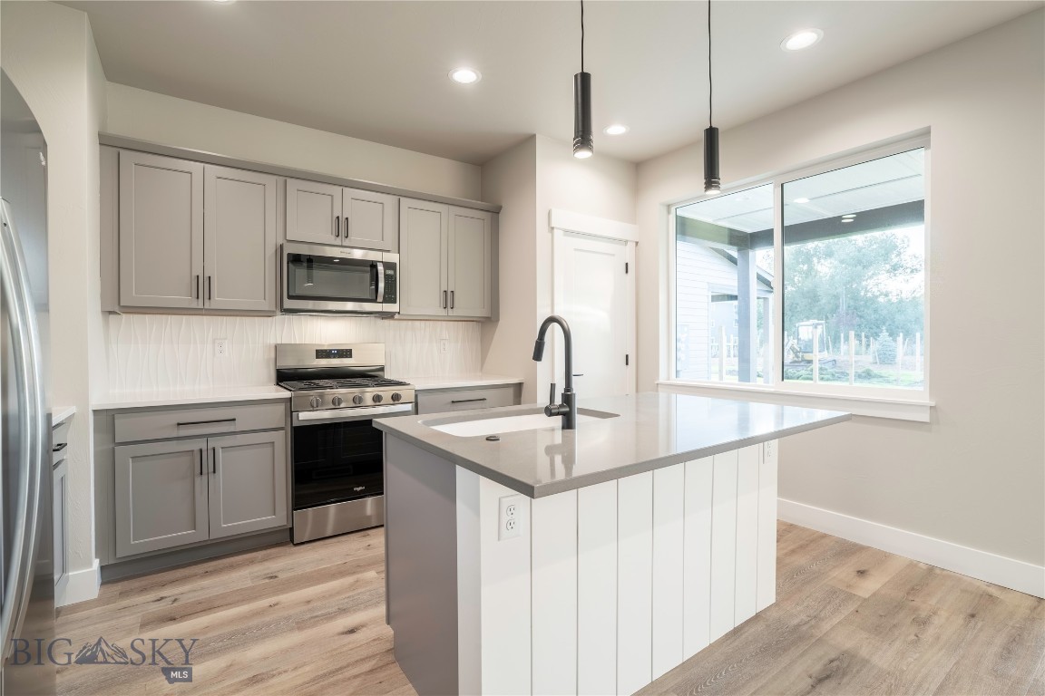 740 Rogers Way C Property Photo 8