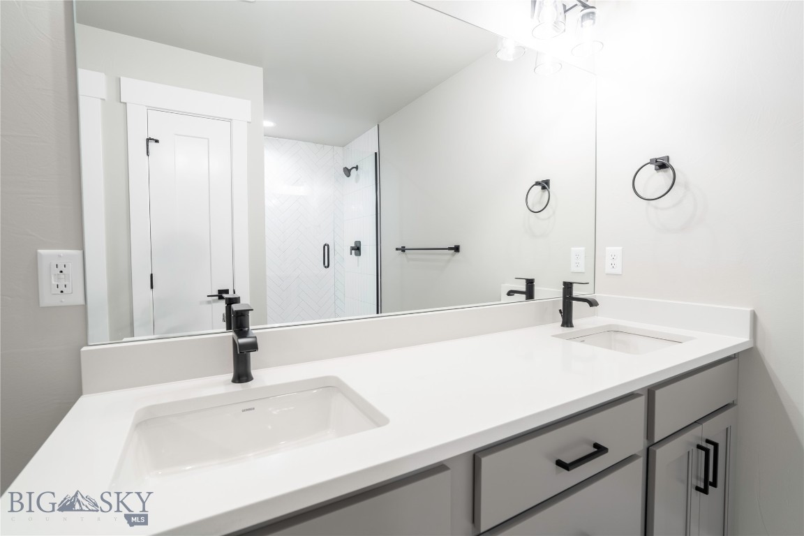 740 Rogers Way C Property Photo 25