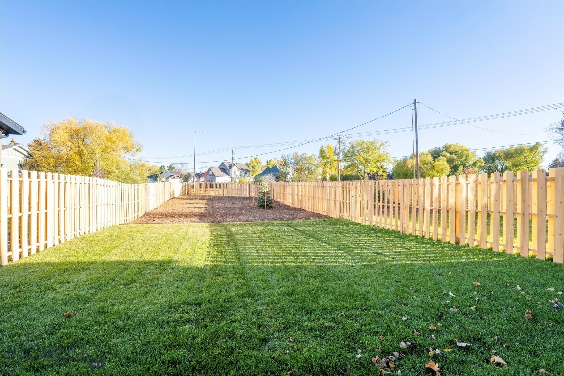 740 Rogers Way C Property Photo 36