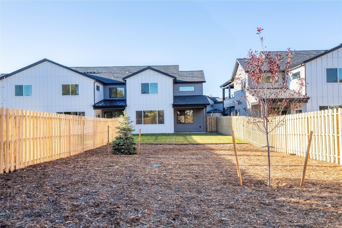 740 Rogers Way C Property Photo 39