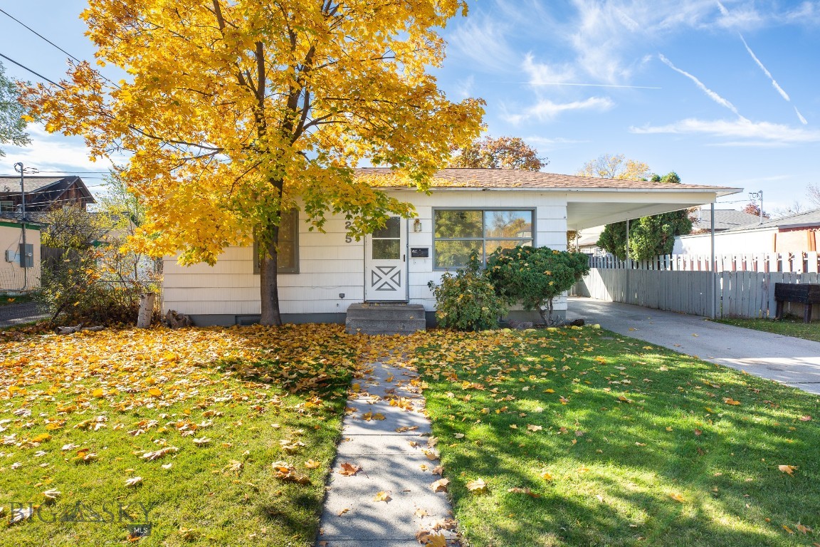 125 W Franklin Property Photo 1