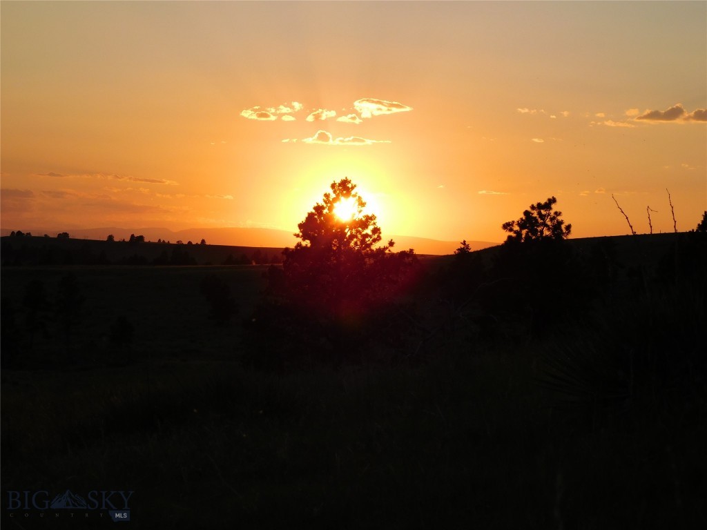 406740 Property Photo 30