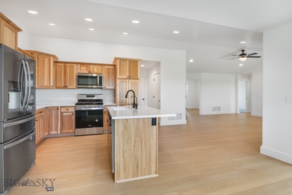 36 W Overland Trail Property Photo 14