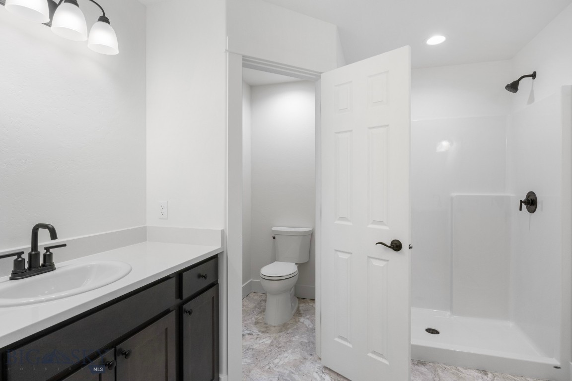 22 W Overland Trail Property Photo 9