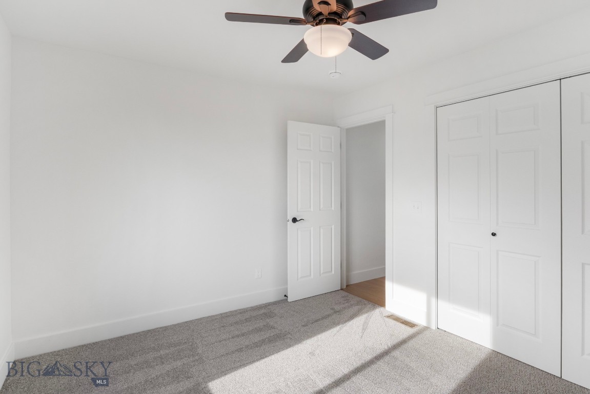 22 W Overland Trail Property Photo 21