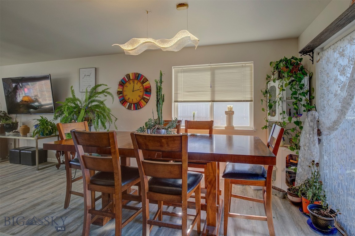 3 Mineral Avenue Property Photo 12