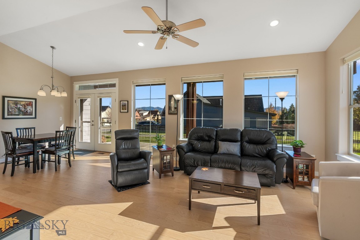 950 Josephine Drive Property Photo 29