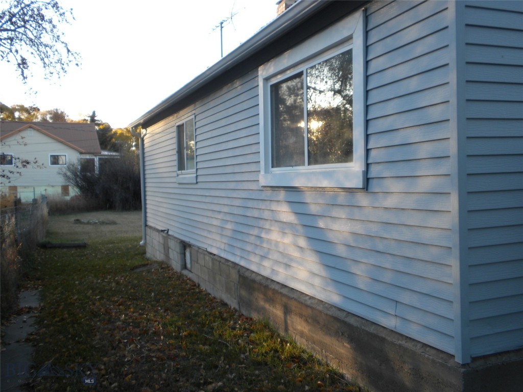 201 S Brooke Street Property Photo 4