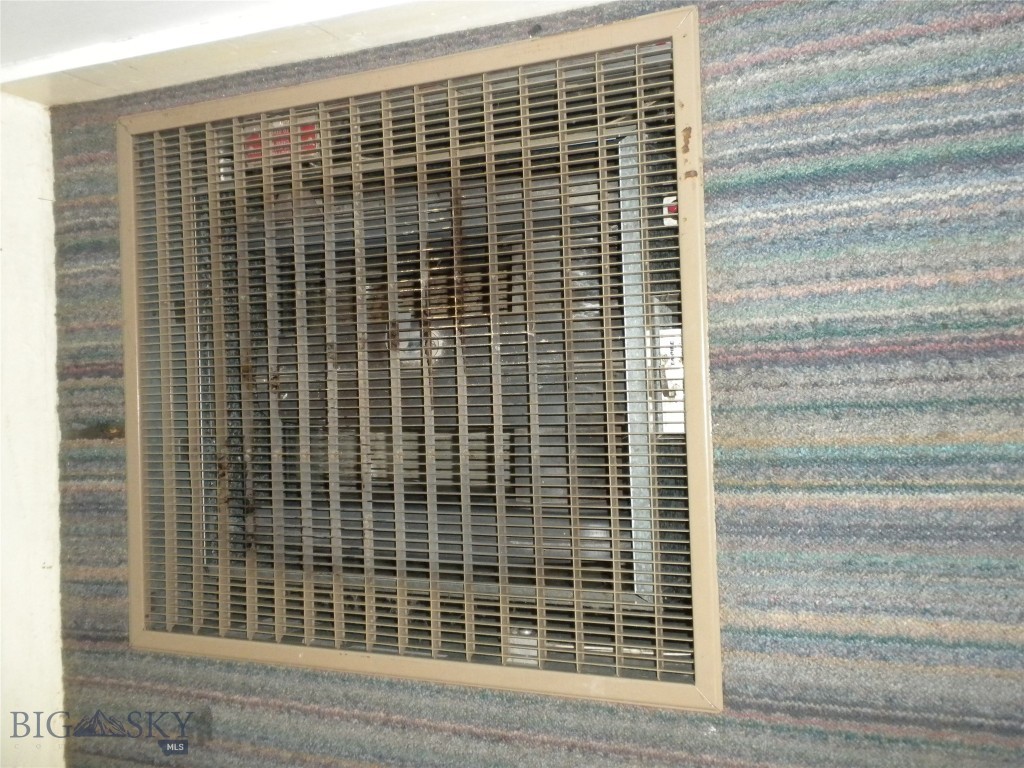 201 S Brooke Street Property Photo 14