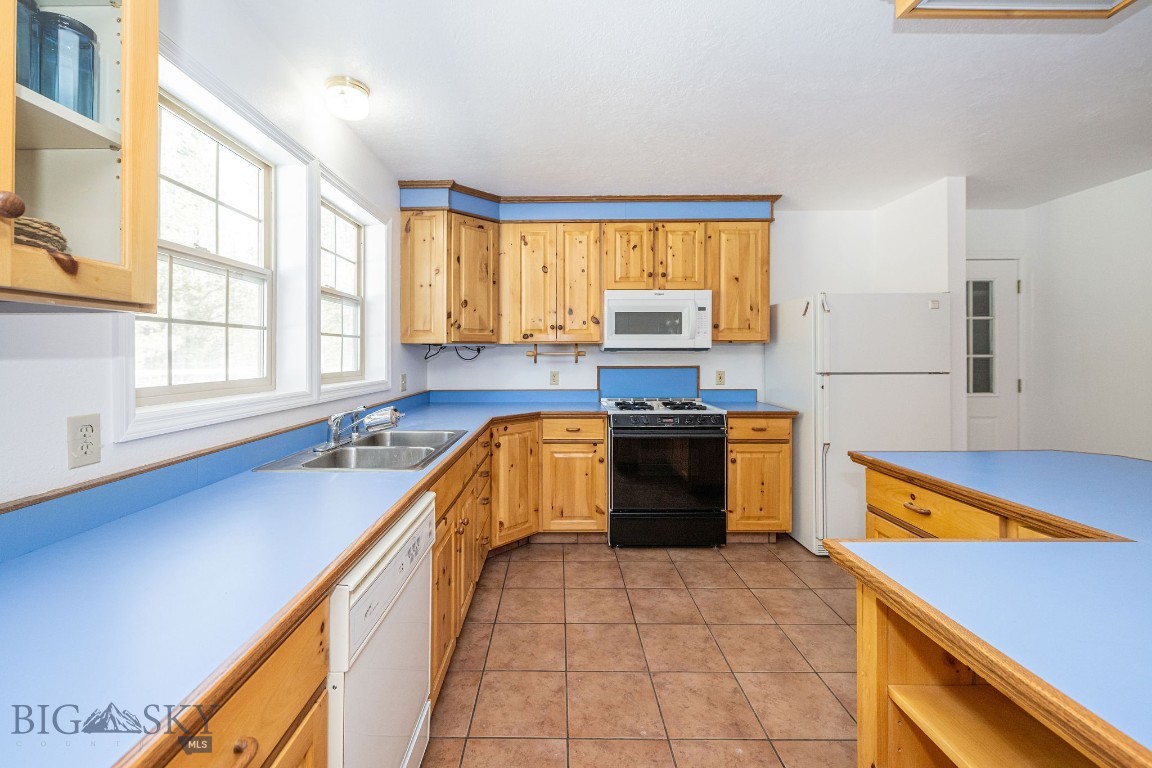 1319 Mcclellan Property Photo 14