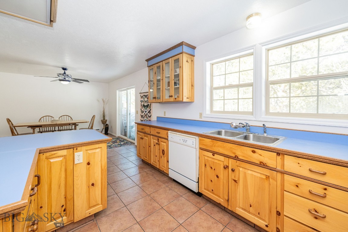 1319 Mcclellan Property Photo 15