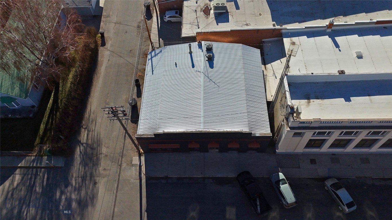 302 Missouri Avenue Property Photo 6
