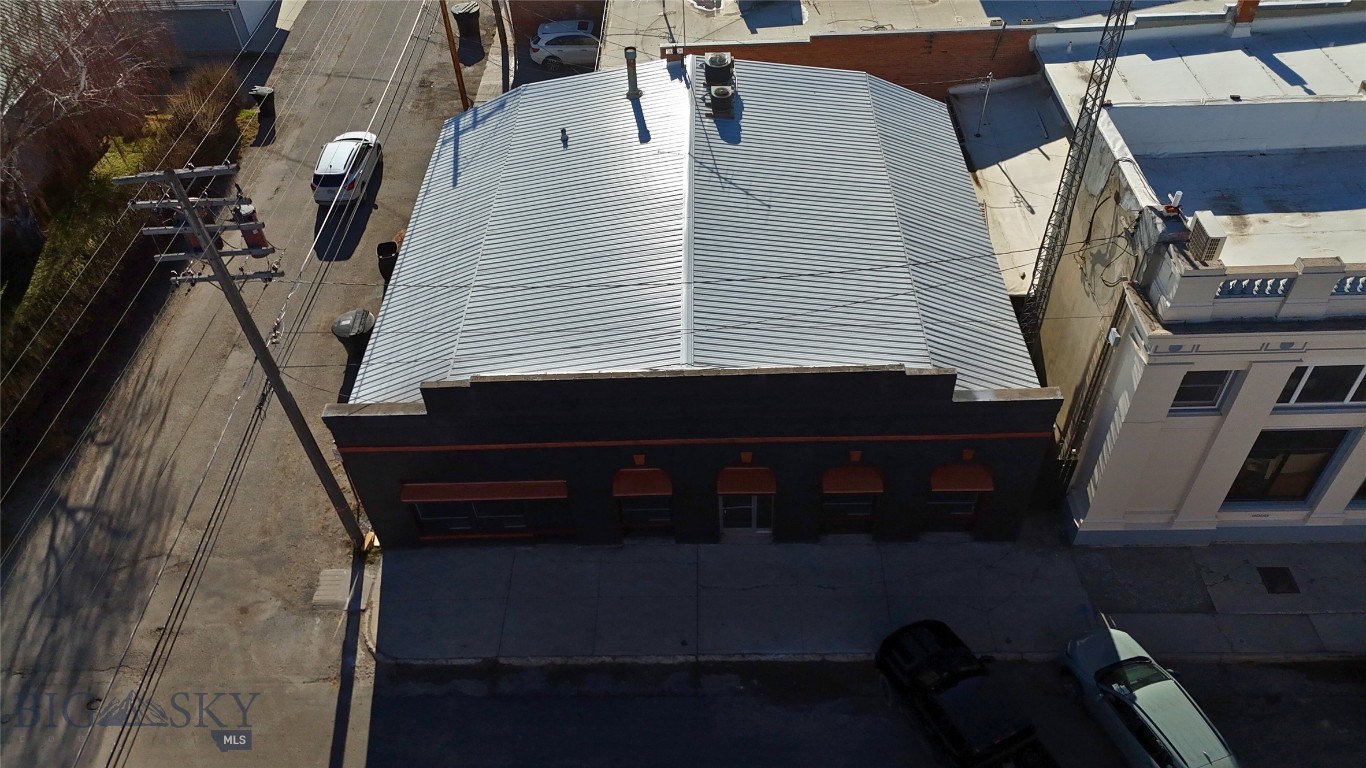 302 Missouri Avenue Property Photo 7