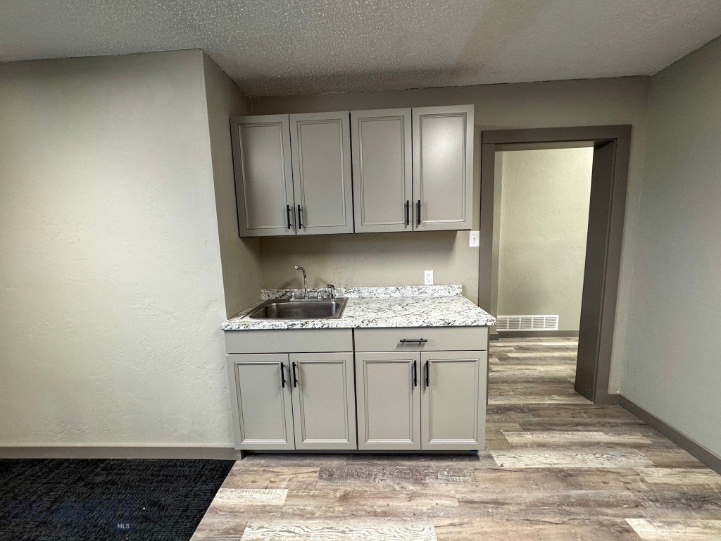302 Missouri Avenue Property Photo 18
