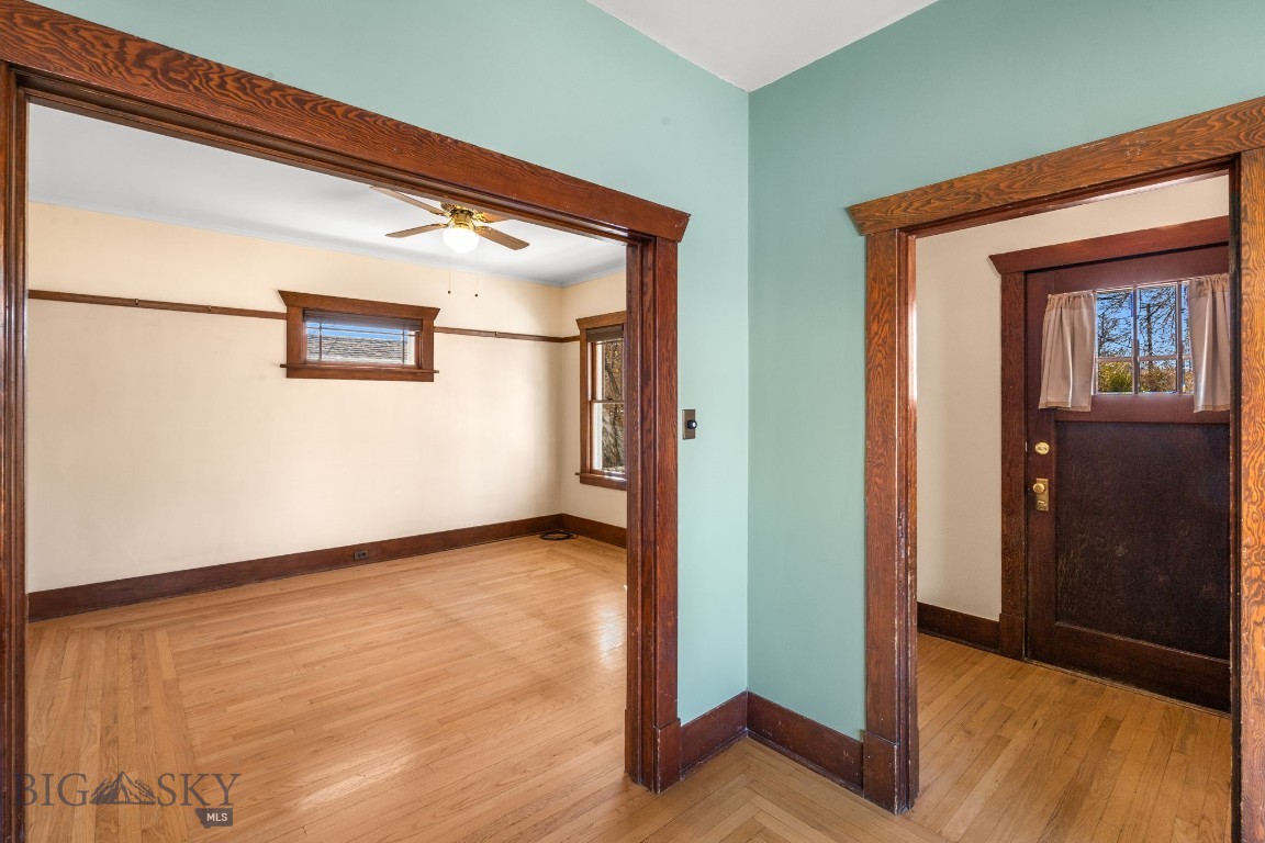 323 E Morse Street Property Photo 15