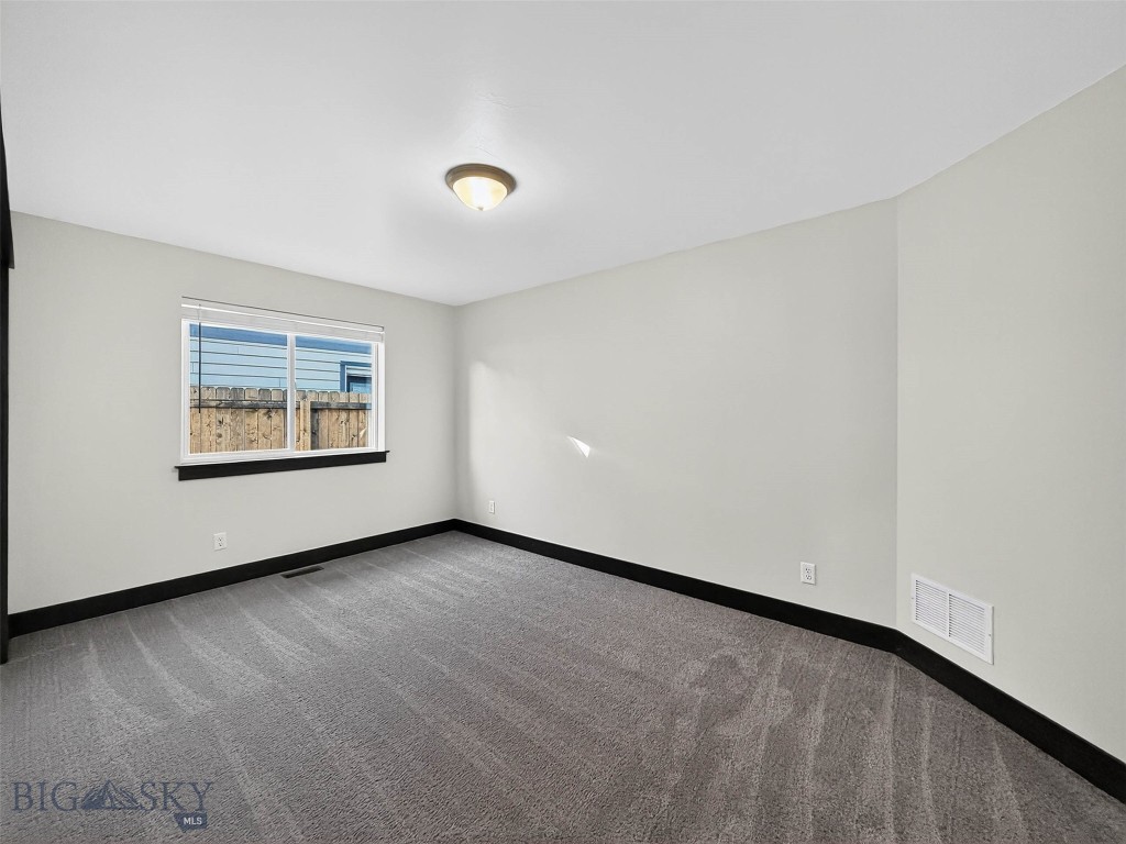 2011 Windjammer Property Photo 26