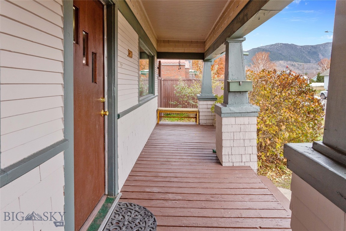 2809 State Street Property Photo 4