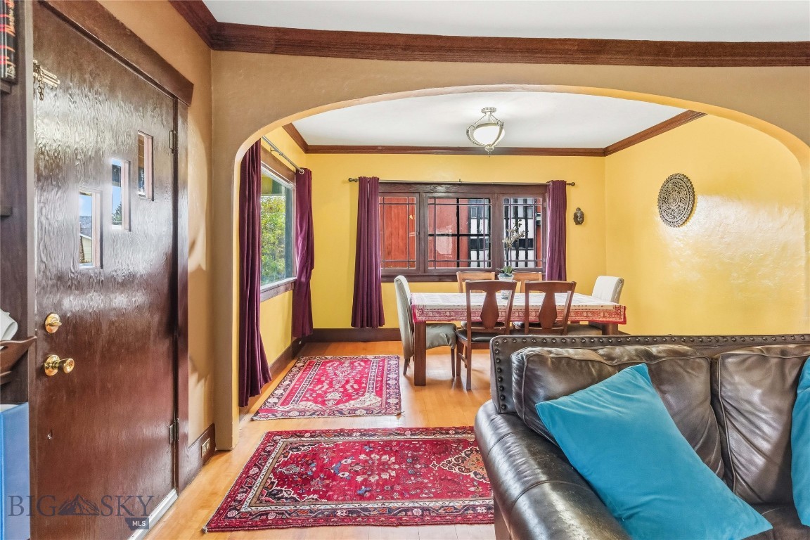 2809 State Street Property Photo 8