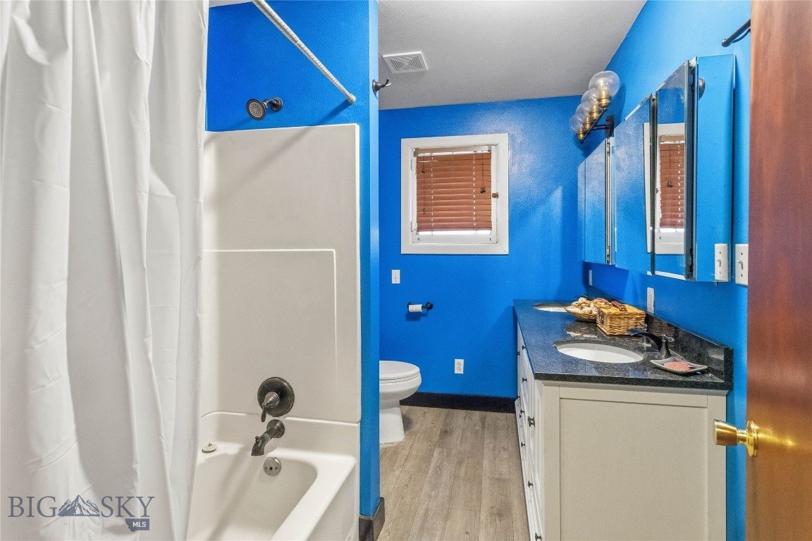 2809 State Street Property Photo 20