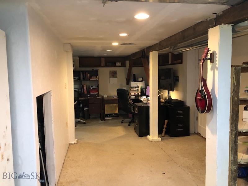 2809 State Street Property Photo 23