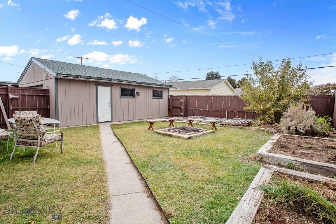 2809 State Street Property Photo 33