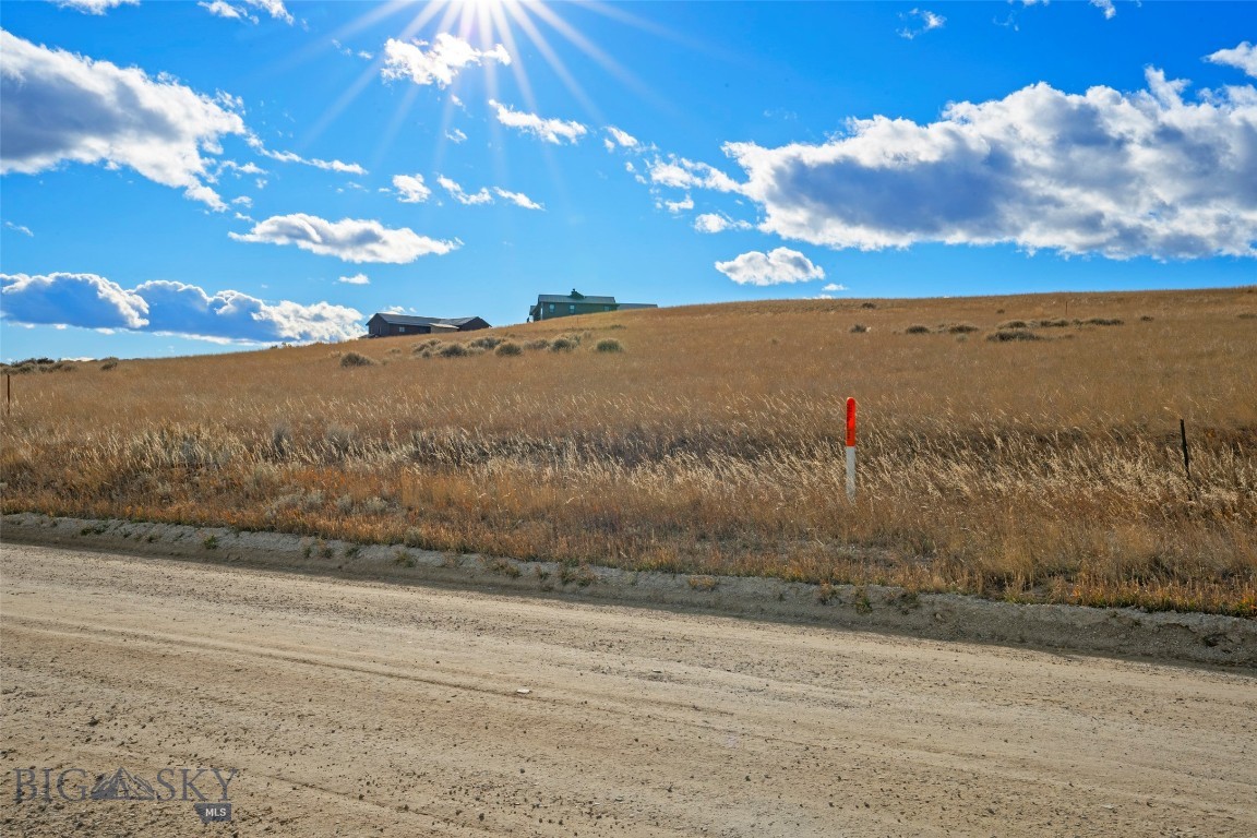 406894 Property Photo 31