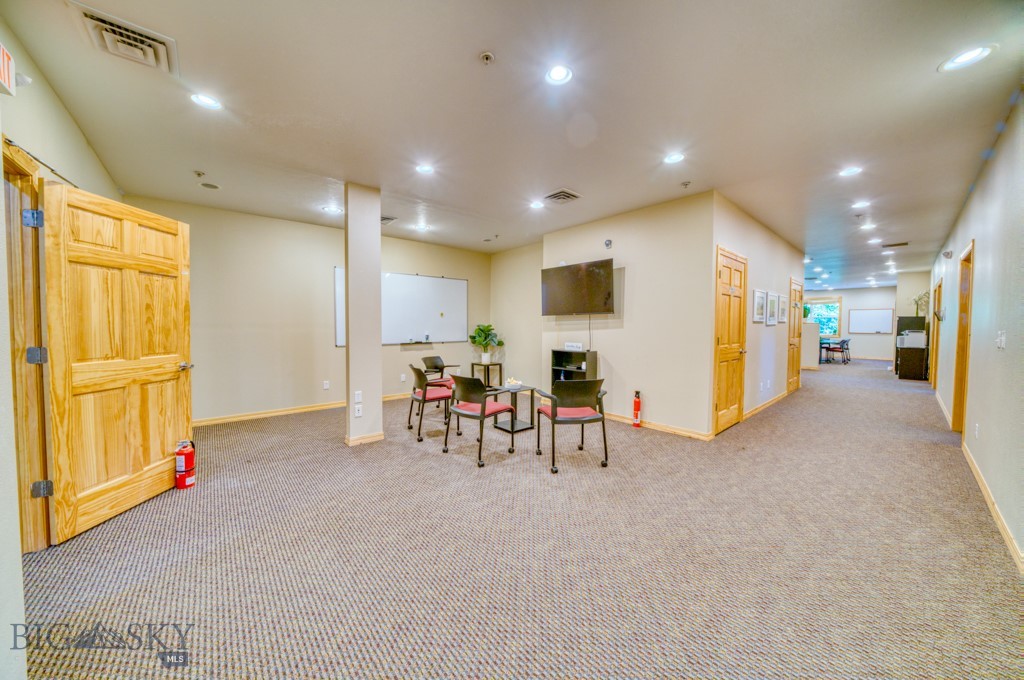 243 Pegasus Drive Property Photo 32