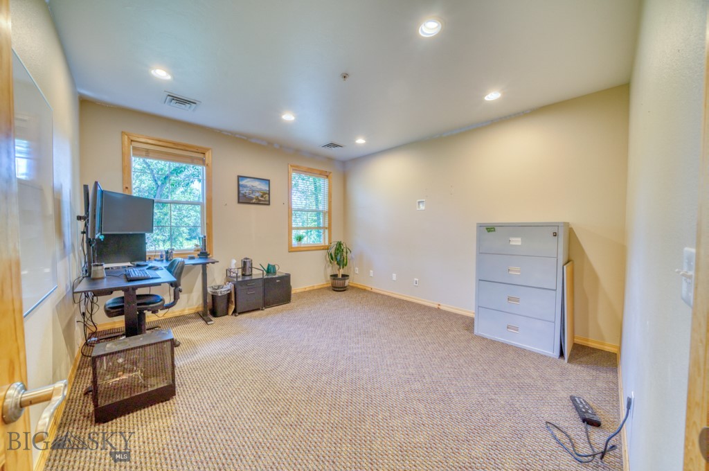 243 Pegasus Drive Property Photo 35