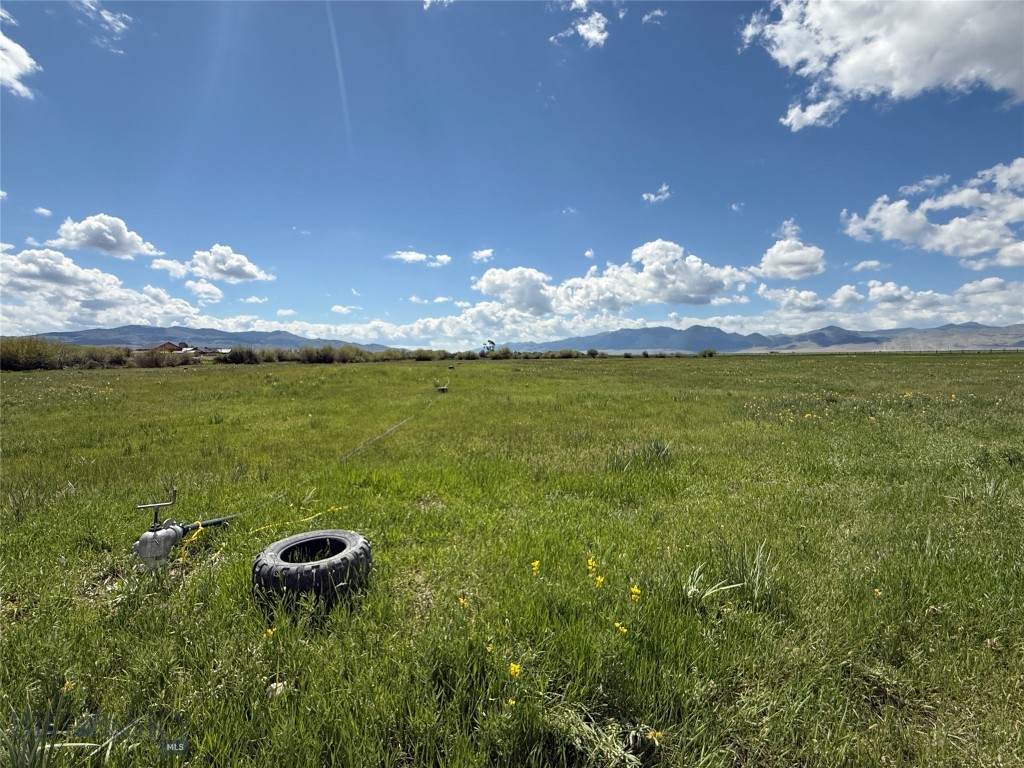 Tbd Blacktail Rd Property Photo 1