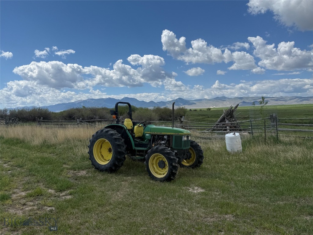 Tbd Blacktail Rd Property Photo 9