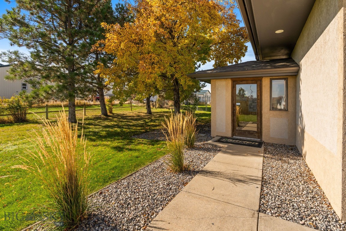 81 Timberline Property Photo 3