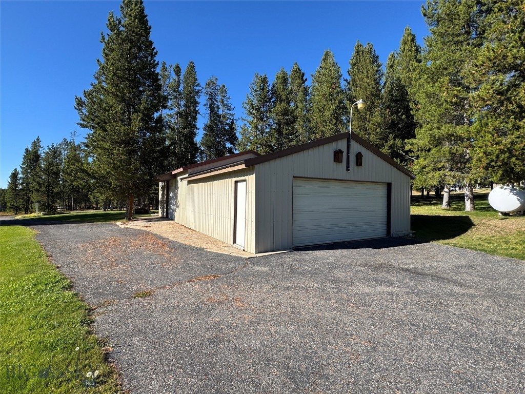 124 Deer Park Lane Property Photo 3