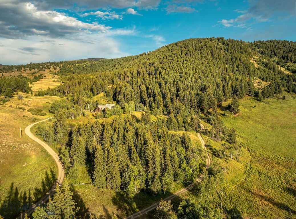 407038 Property Photo 9