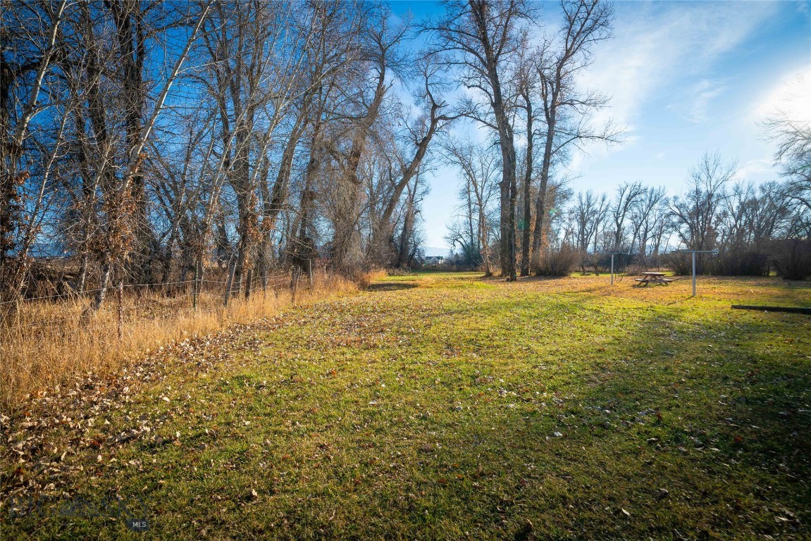 5044 Monforton School Road Property Photo 6