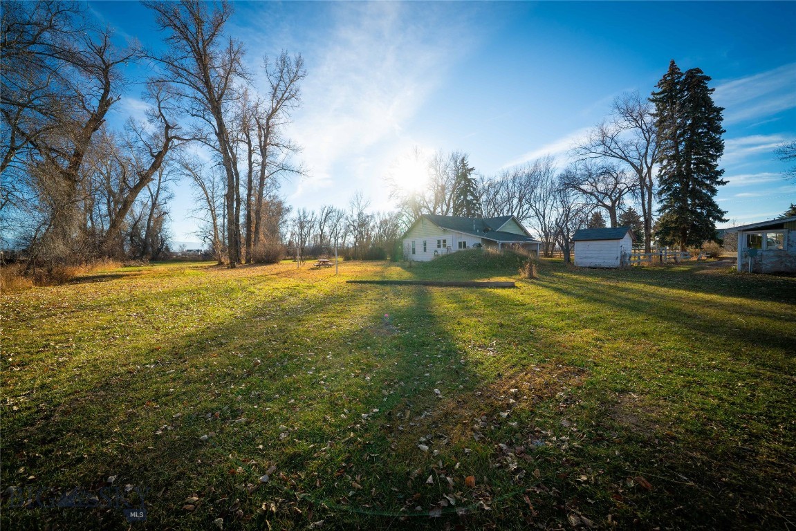 5044 Monforton School Road Property Photo 8