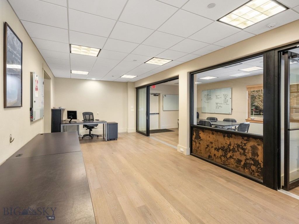 36 Center Lane 1 Property Photo 7