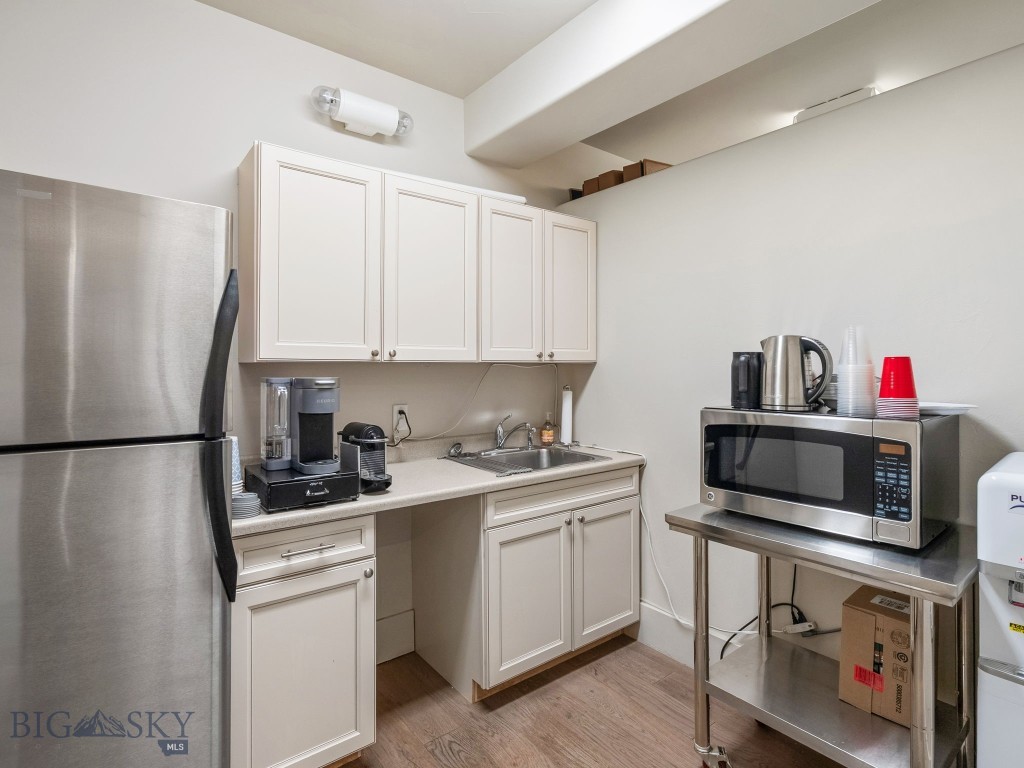 36 Center Lane 1 Property Photo 11