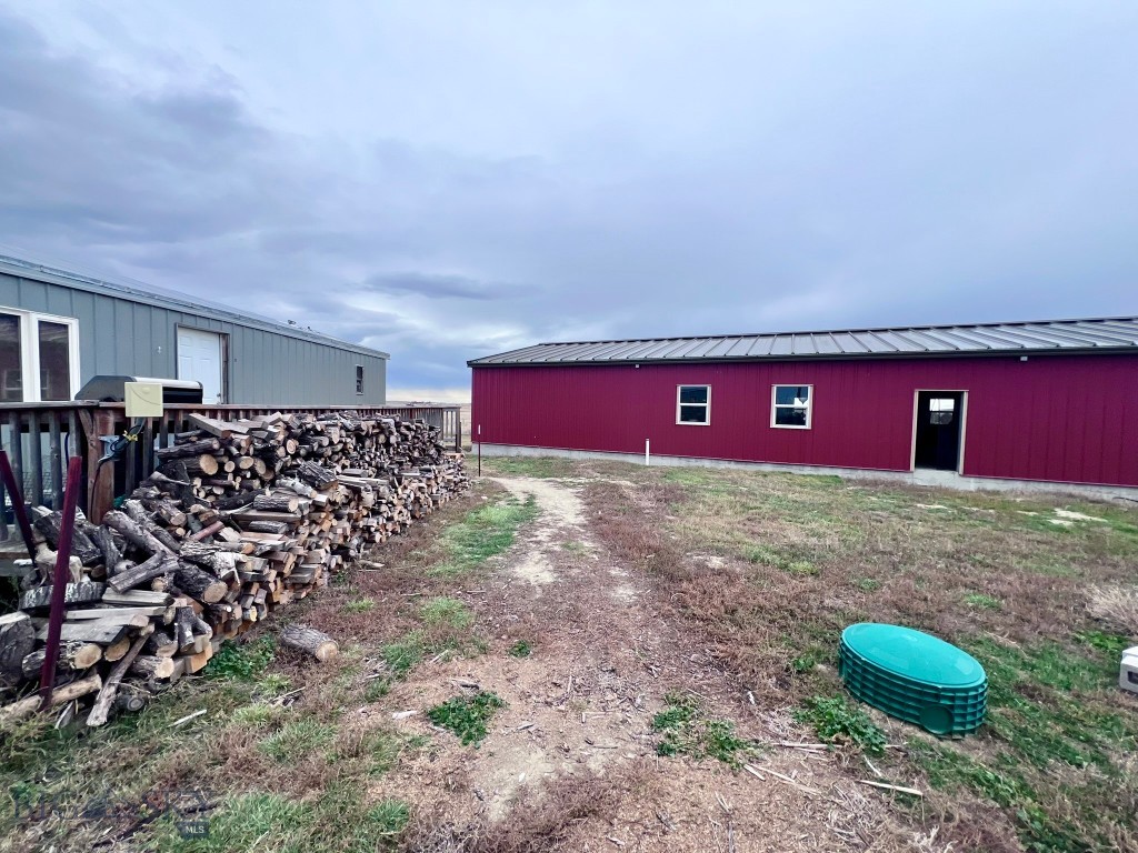 7069 Mainwaring Road Property Photo 12