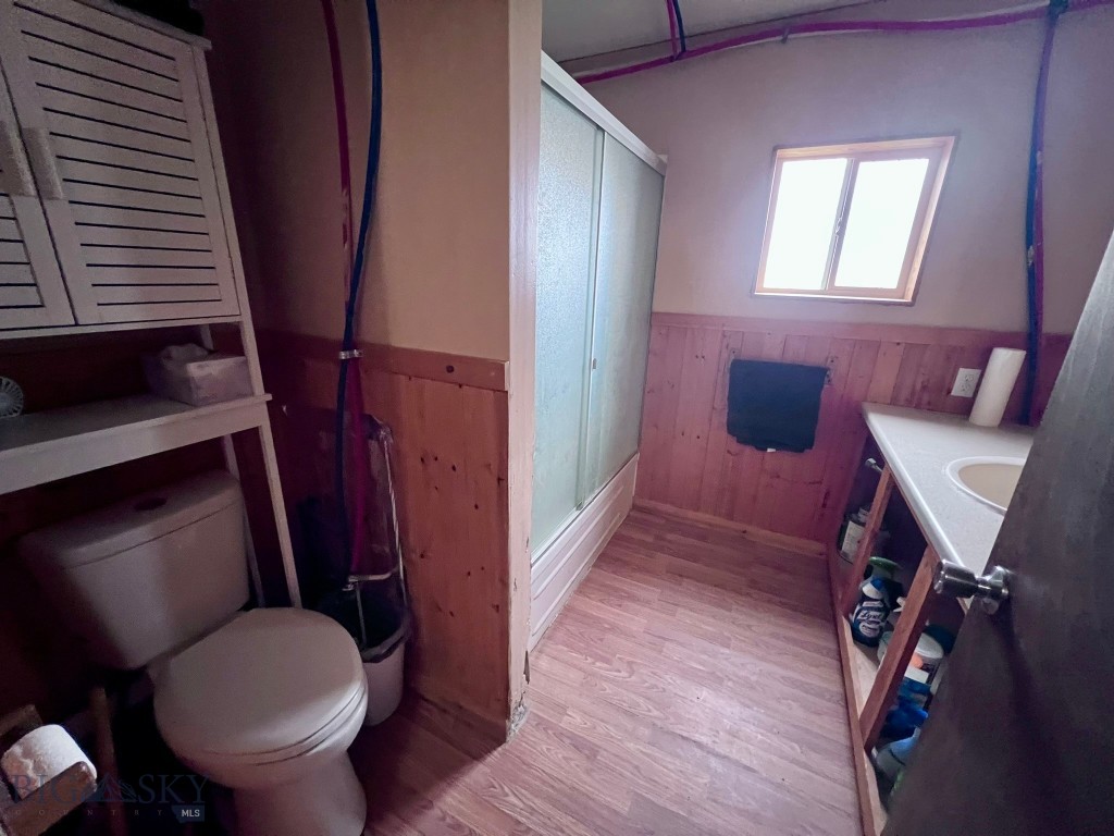 7069 Mainwaring Road Property Photo 19