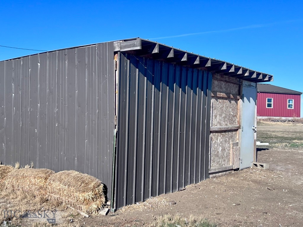 7069 Mainwaring Road Property Photo 42