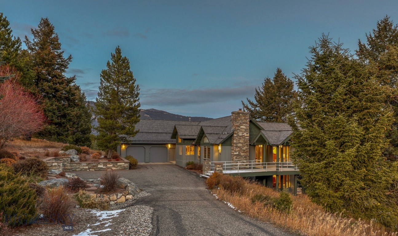 450 Crown Butte Road Property Photo 1
