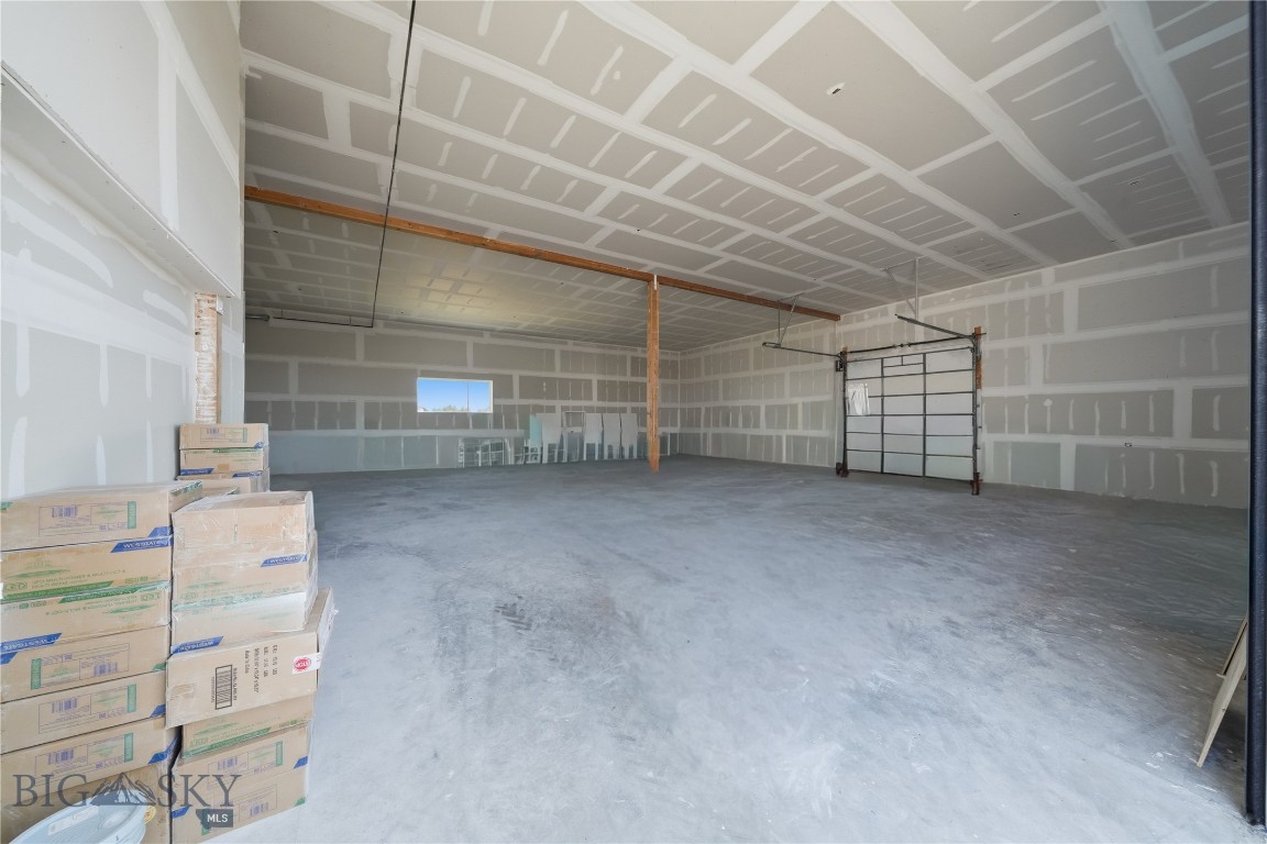 189 Arden Drive Property Photo 6