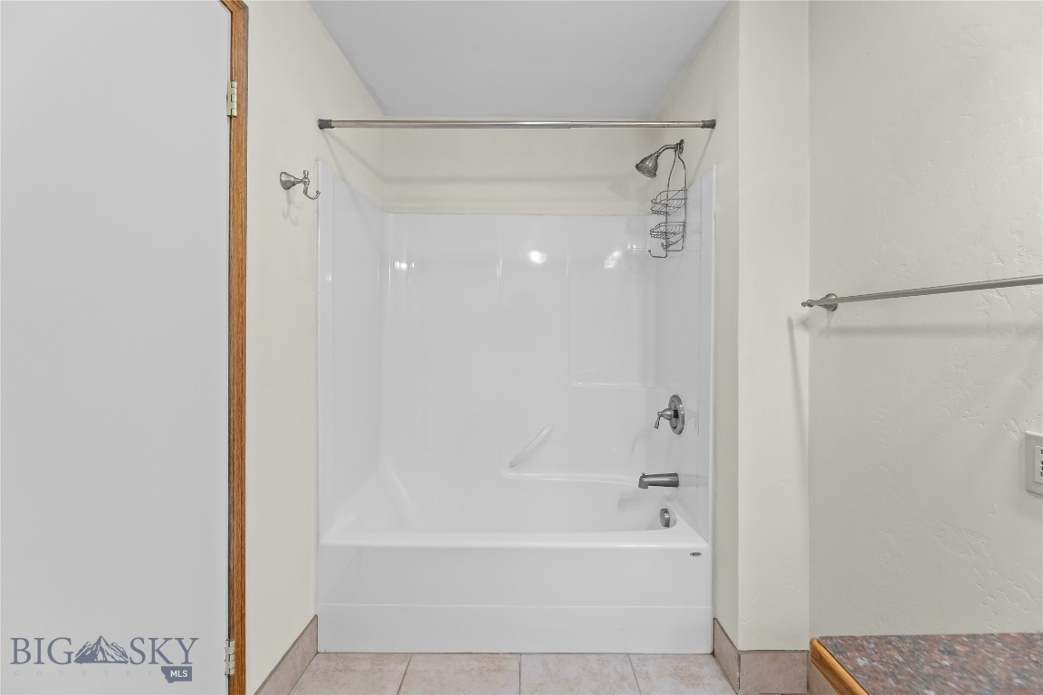 124/126 S 2nd Property Photo 61