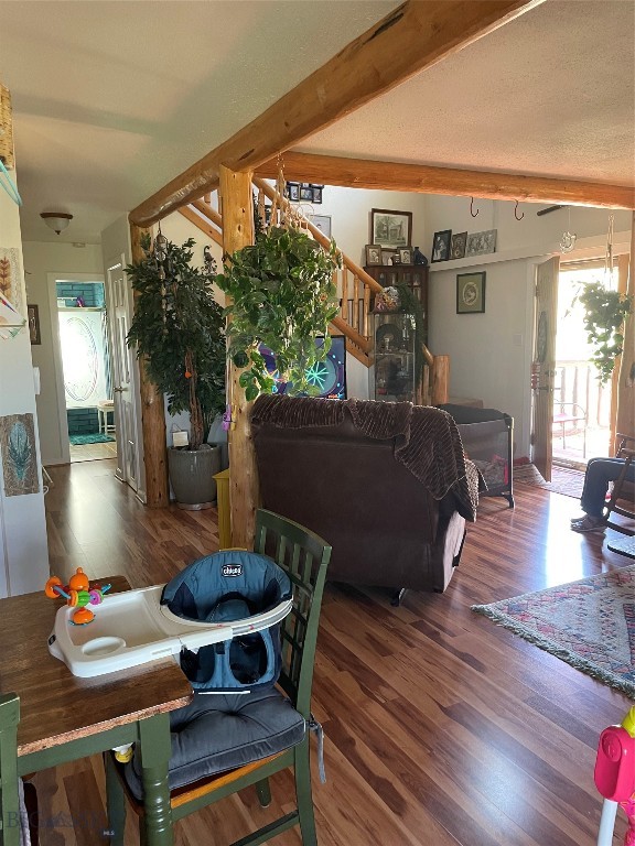 682 E River Road Property Photo 53