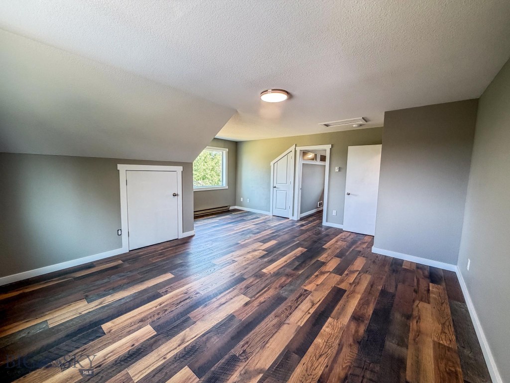 700 Solar Way Property Photo 7