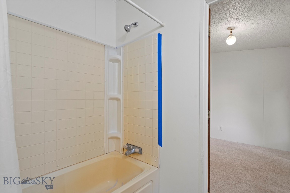 378 Hereford Property Photo 44