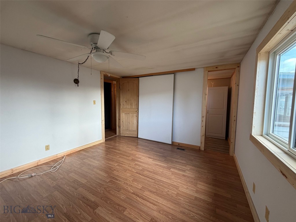 528 W Hugel Property Photo 17